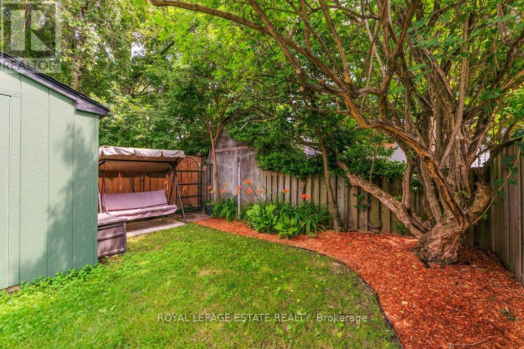 25 Herbert Avenue, Toronto, Ontario  M4L 3P8 - Photo 45 - E13530314