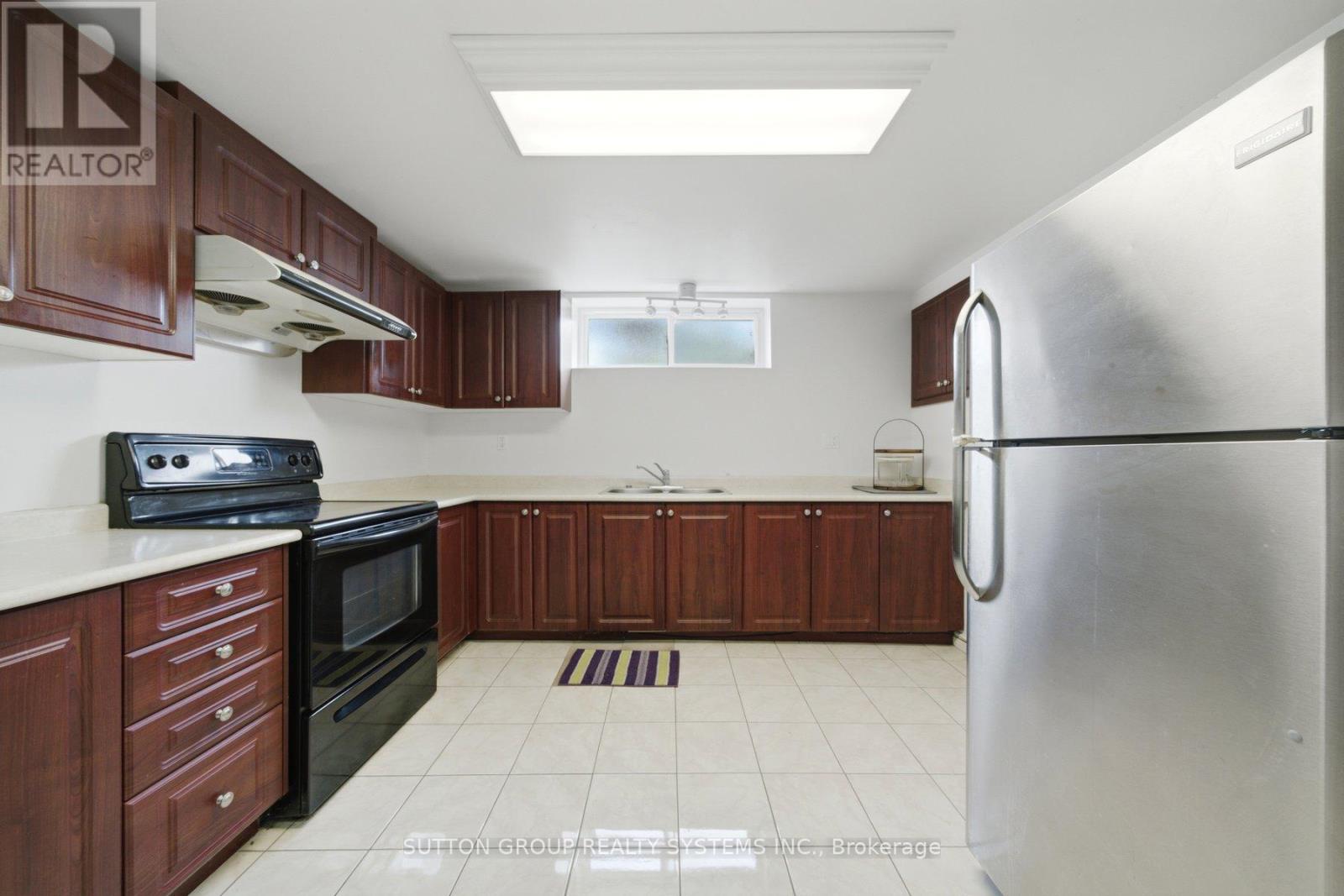 2870 Weston Road, Toronto, Ontario  M9M 2S3 - Photo 20 - W13536360