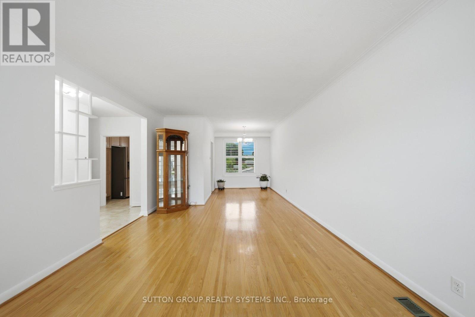 2870 Weston Road, Toronto, Ontario  M9M 2S3 - Photo 6 - W13536360