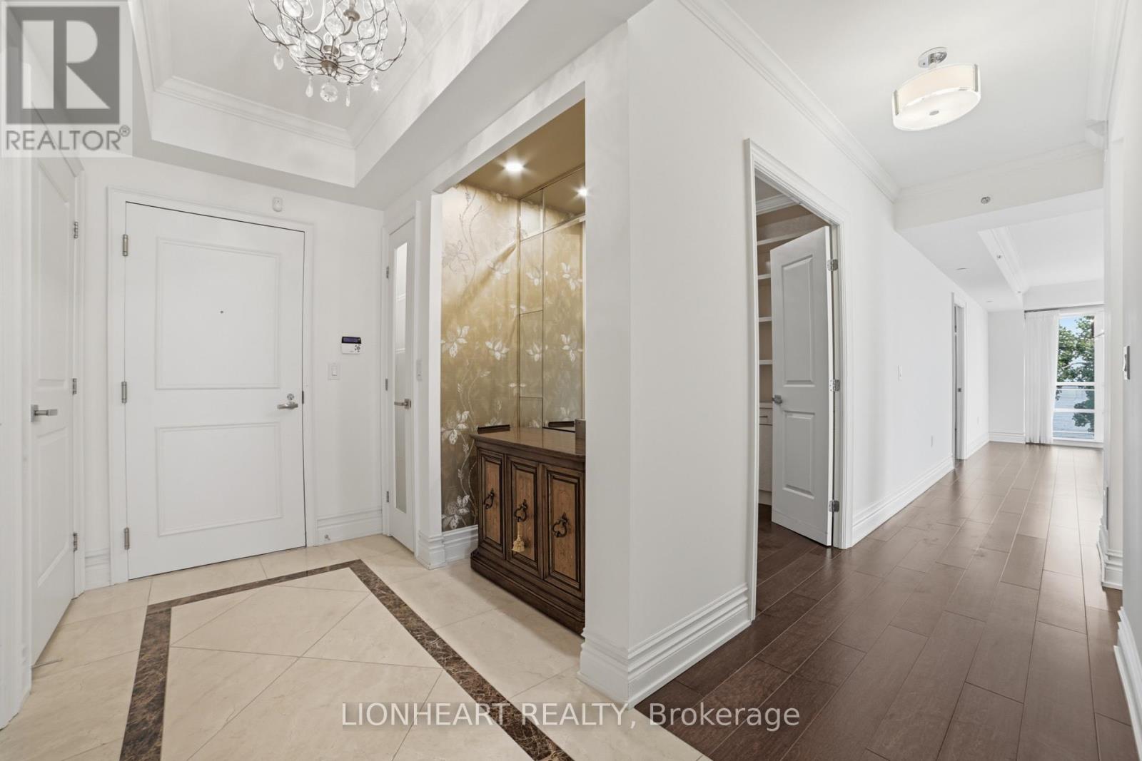 328c - 3500 Lakeshore Road W, Oakville, Ontario  L6L 0B4 - Photo 11 - W13536396