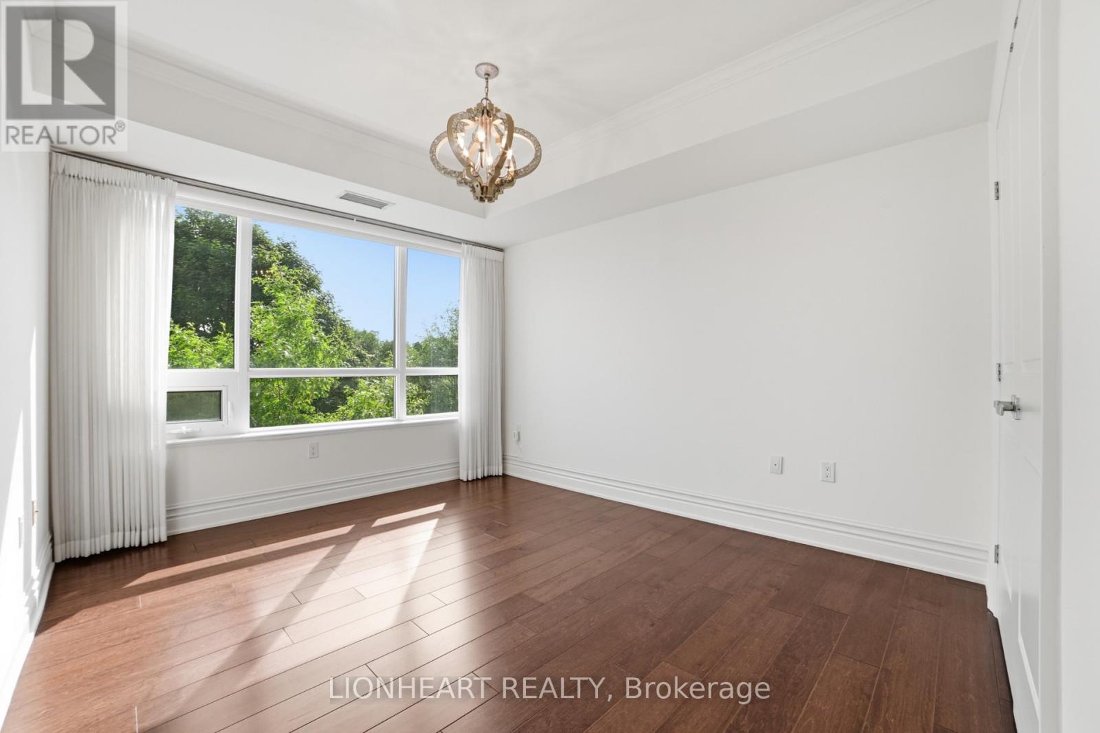328c - 3500 Lakeshore Road W, Oakville, Ontario  L6L 0B4 - Photo 15 - W13536396