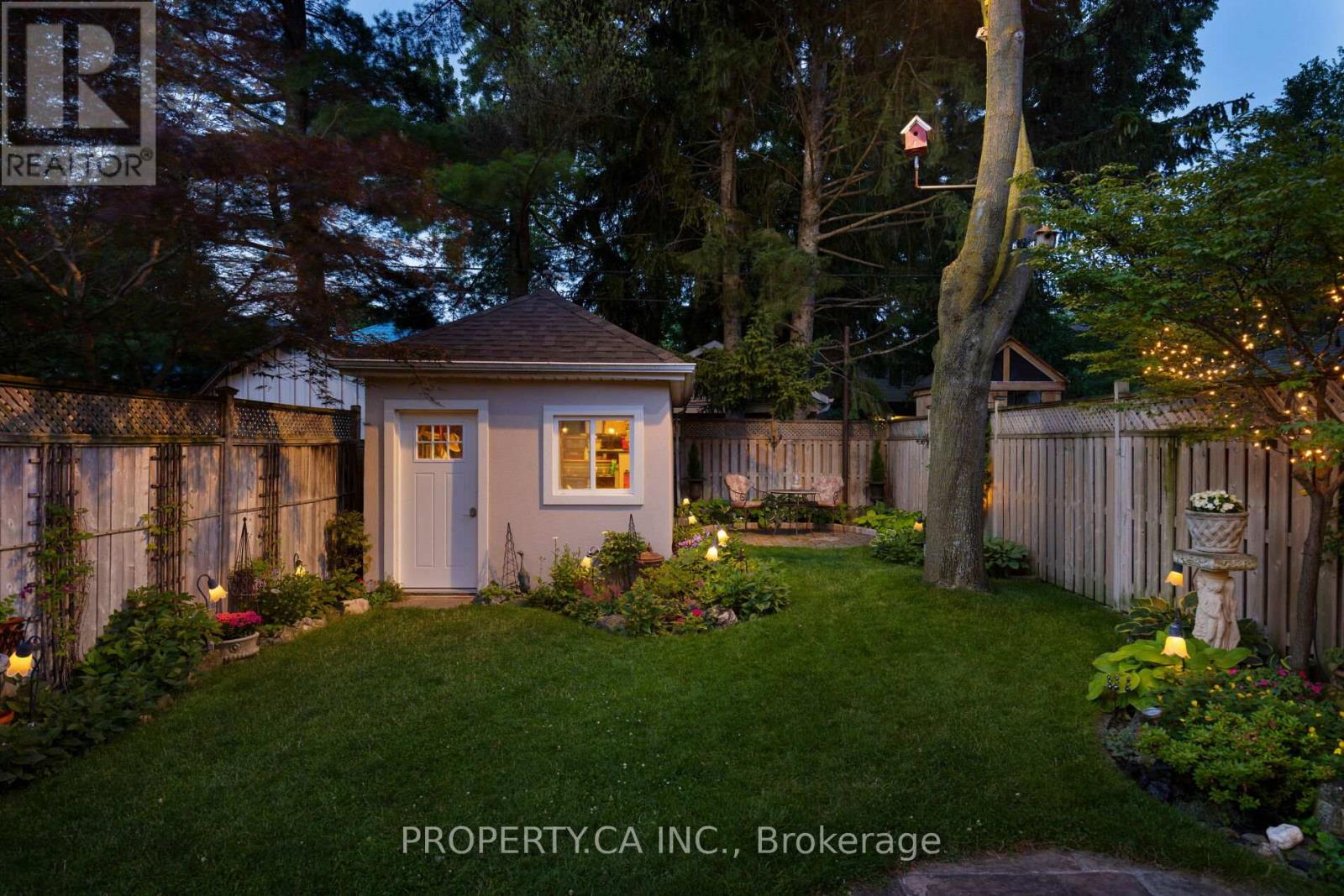 59 Brumell Avenue, Toronto, Ontario  M6S 4G6 - Photo 17 - W13536398