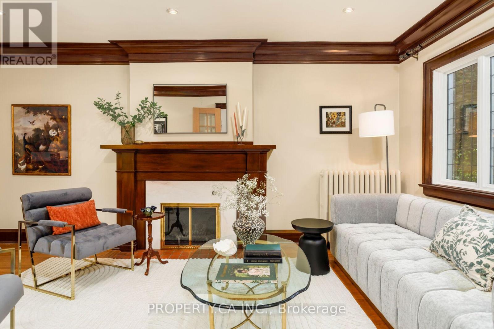 59 Brumell Avenue, Toronto, Ontario  M6S 4G6 - Photo 5 - W13536398