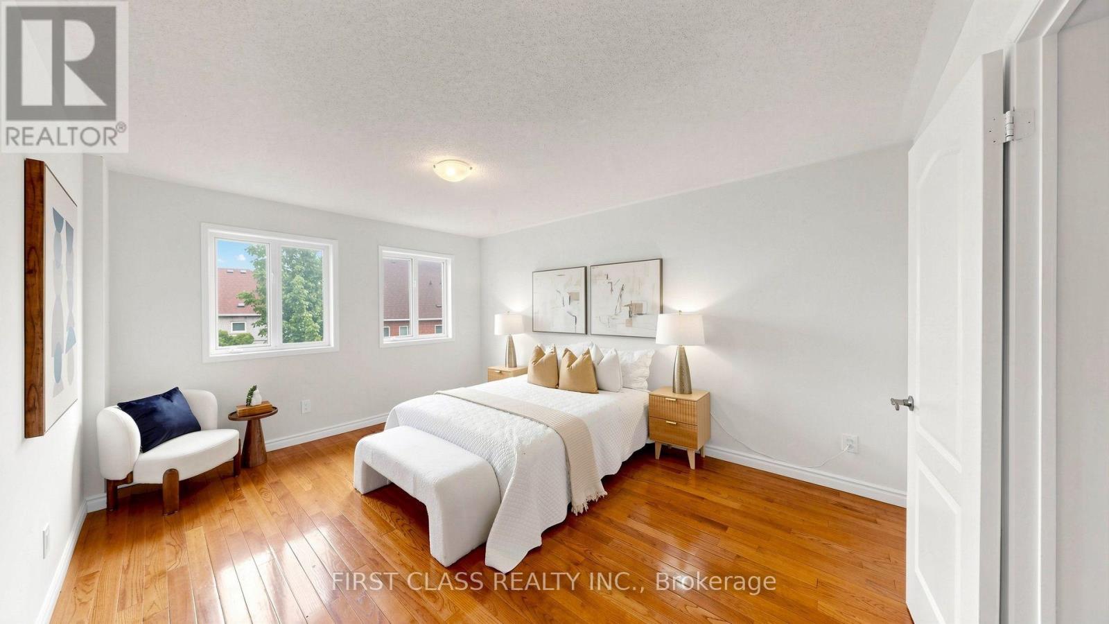 399 Stonetree Court, Mississauga, Ontario  L5B 4H3 - Photo 14 - W13536468