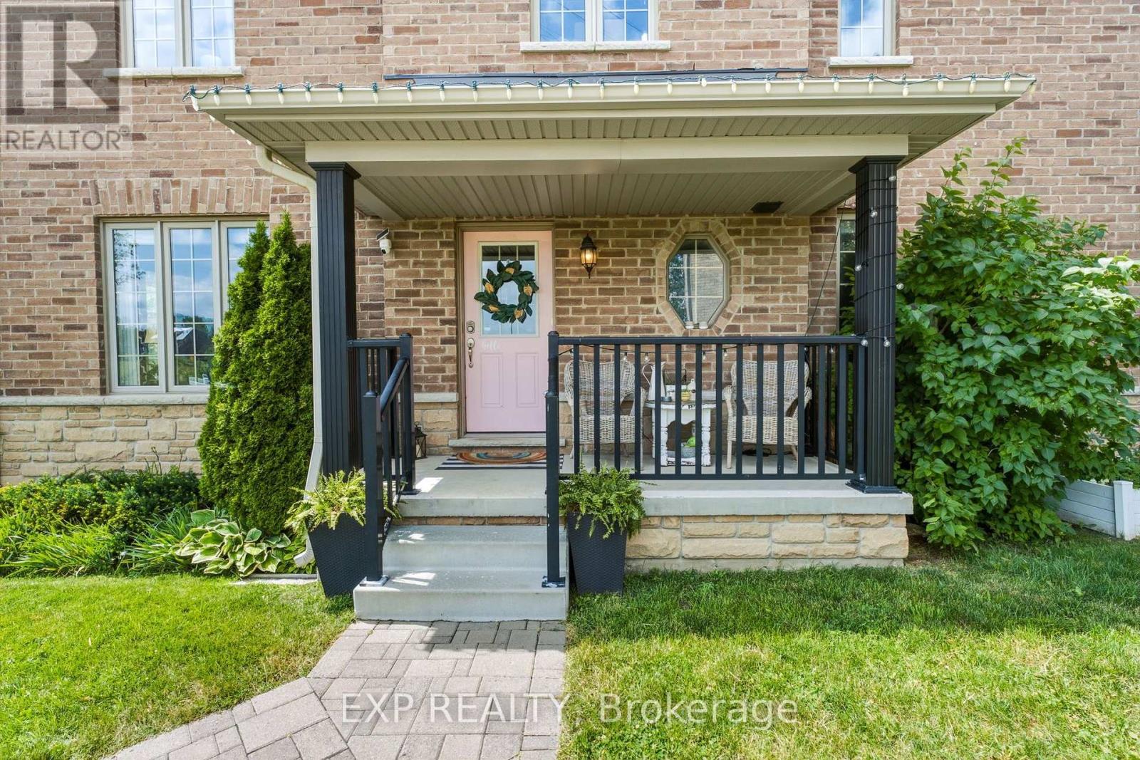 7 Vita Stephanie Court, Georgina, Ontario  L0E 1R0 - Photo 4 - N13525908