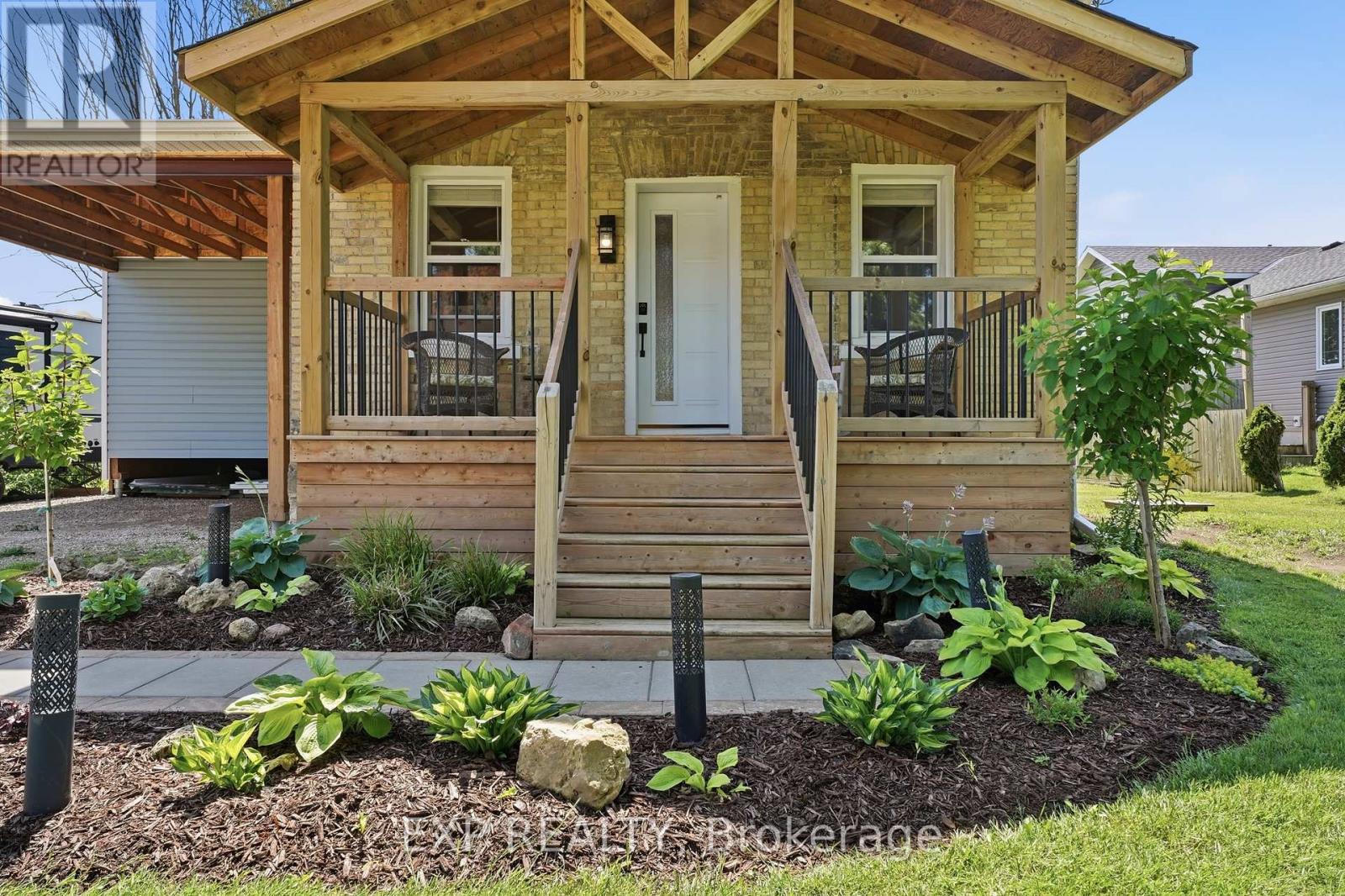 5775 Highway 23 Rr 2 Road, Minto, Ontario  N0G 1Z0 - Photo 3 - X13536416