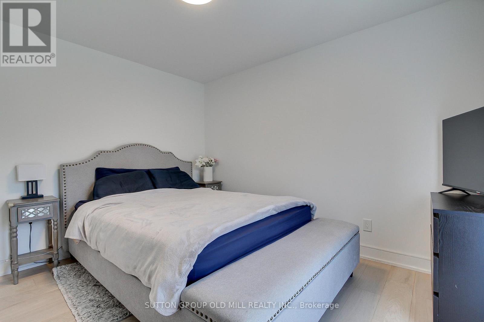 23 Moore Park Crescent, Halton Hills, Ontario  L7G 2T3 - Photo 20 - W13487512