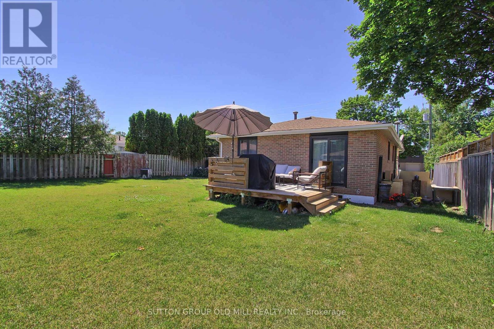 23 Moore Park Crescent, Halton Hills, Ontario  L7G 2T3 - Photo 46 - W13487512
