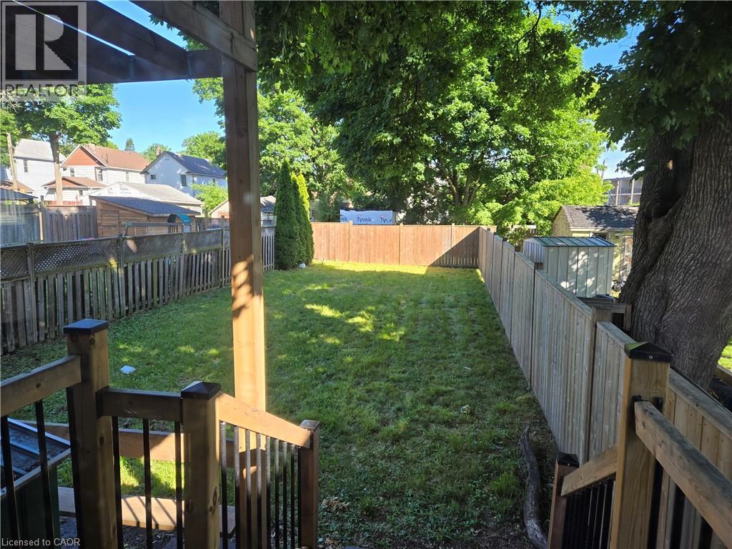 4249 Elgin Street, Niagara Falls, Ontario  L2E 2X7 - Photo 3 - 40846186