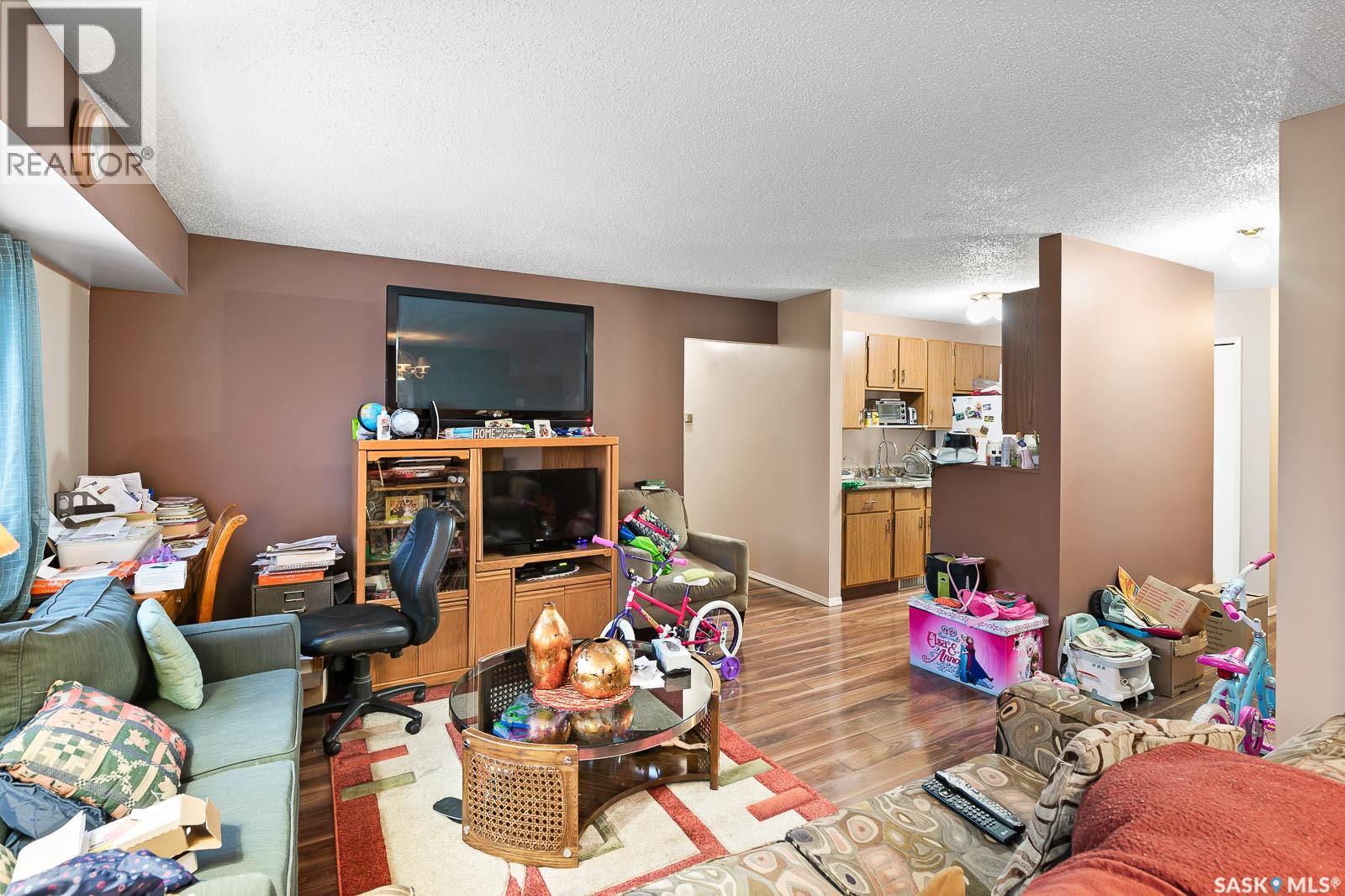 4008 Dewdney Avenue, Regina, Saskatchewan  S4T 1A2 - Photo 6 - SK041837