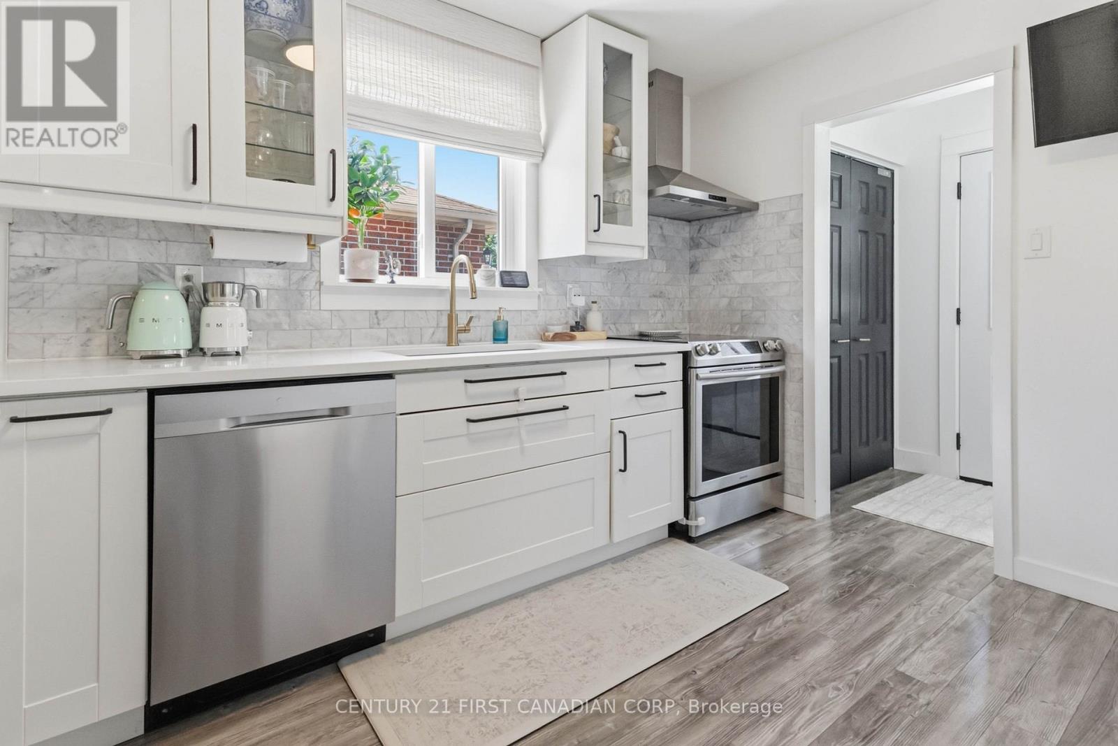 30 Trapper Street, London East, Ontario  N5W 6B4 - Photo 15 - X13536594
