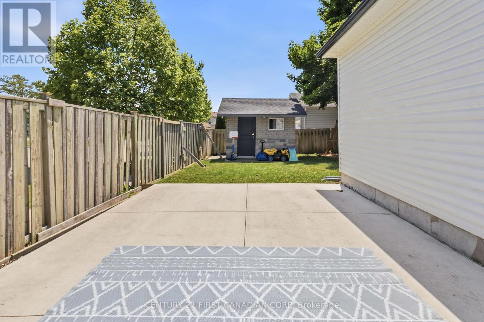 30 Trapper Street, London East, Ontario  N5W 6B4 - Photo 46 - X13536594