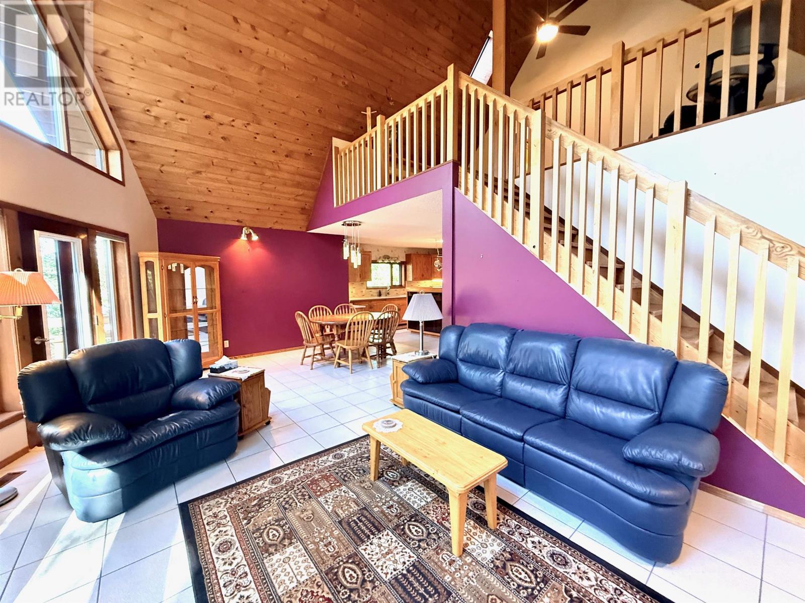 60 Campbell Road, Kenora, Ontario  P9N 4N3 - Photo 9 - TB2601760