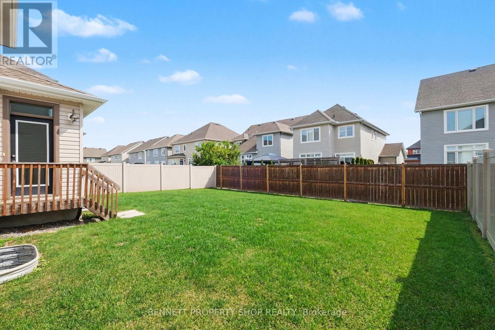 599 Rockrose Way, Ottawa, Ontario  K1T 3T8 - Photo 17 - X13536654
