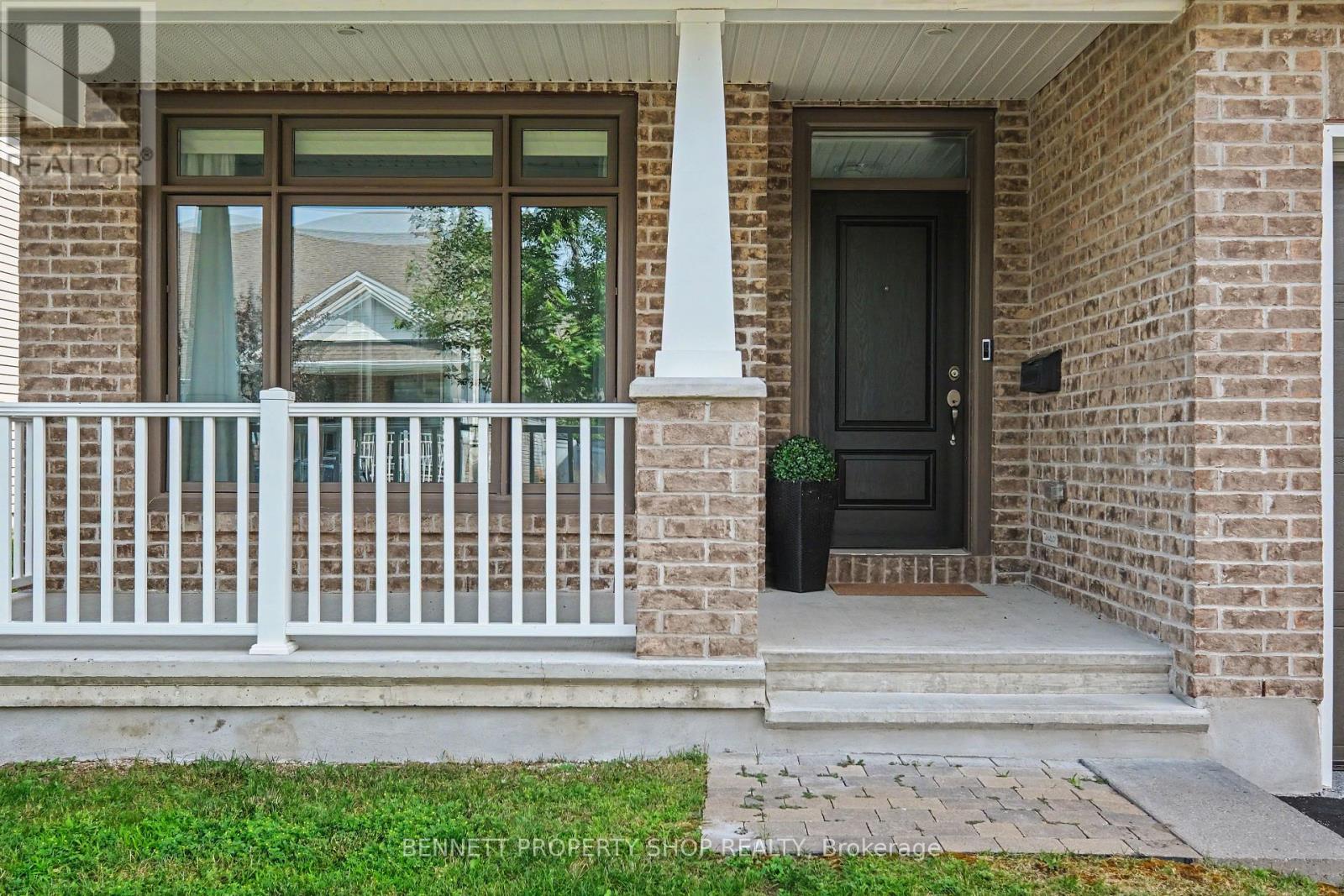 599 Rockrose Way, Ottawa, Ontario  K1T 3T8 - Photo 2 - X13536654