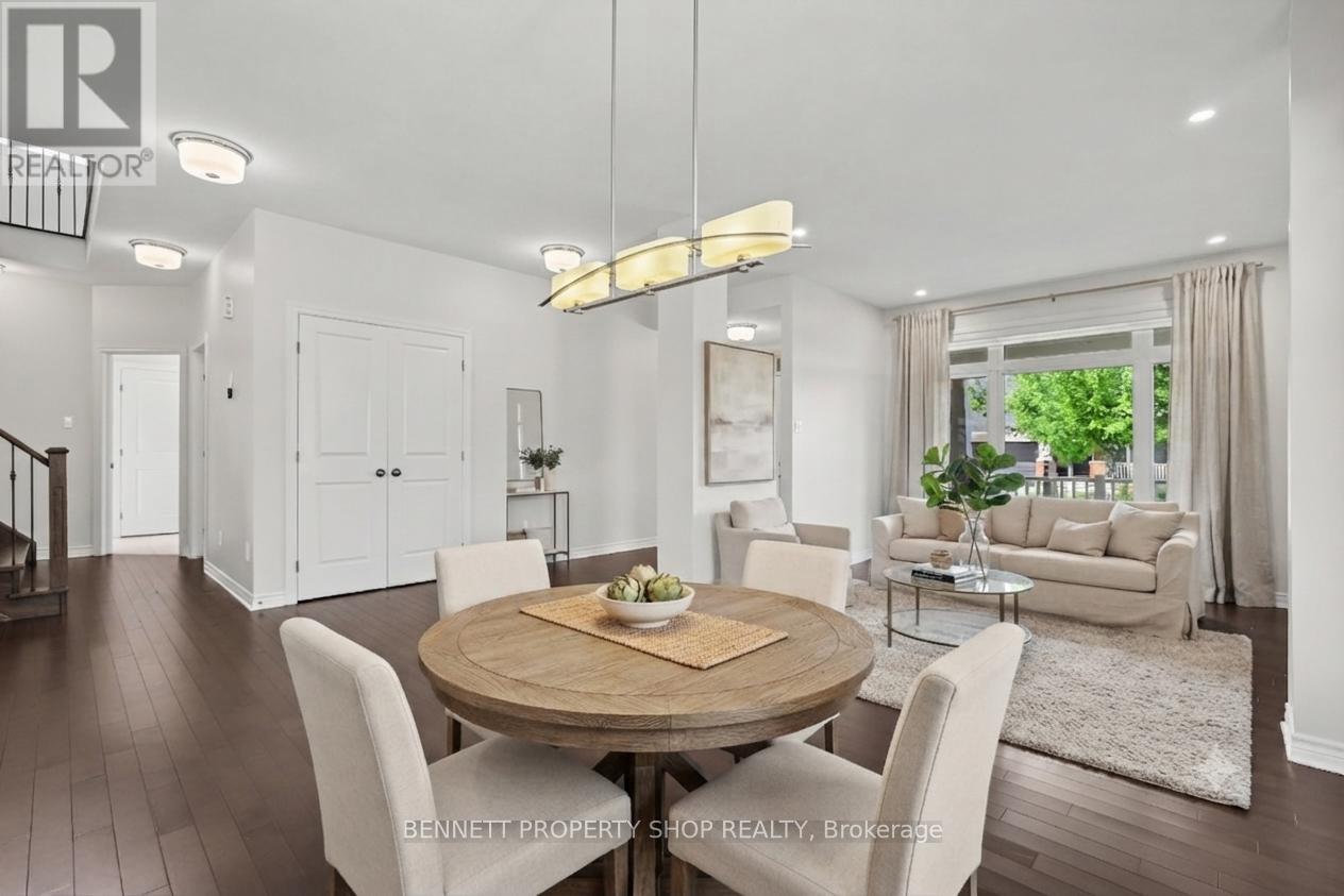 599 Rockrose Way, Ottawa, Ontario  K1T 3T8 - Photo 3 - X13536654