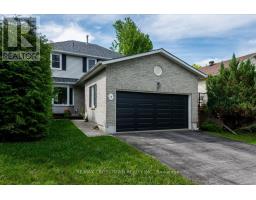 17 KNICELY ROAD, Barrie, Ontario