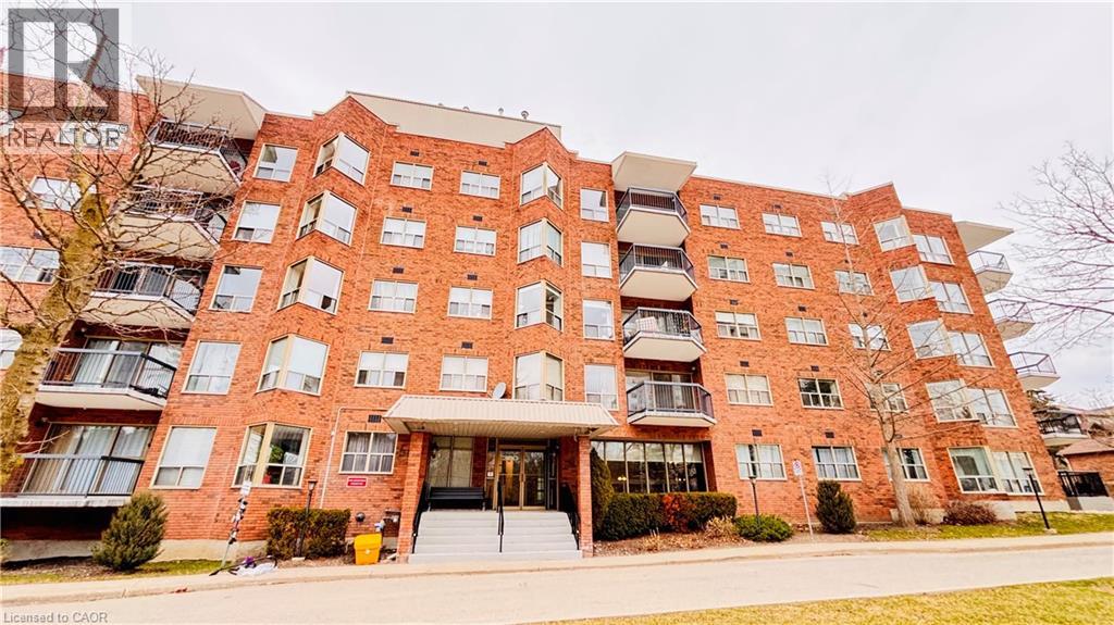 300 Keats Way Unit# 207, Waterloo, Ontario  N2L 6E6 - Photo 2 - 40846239