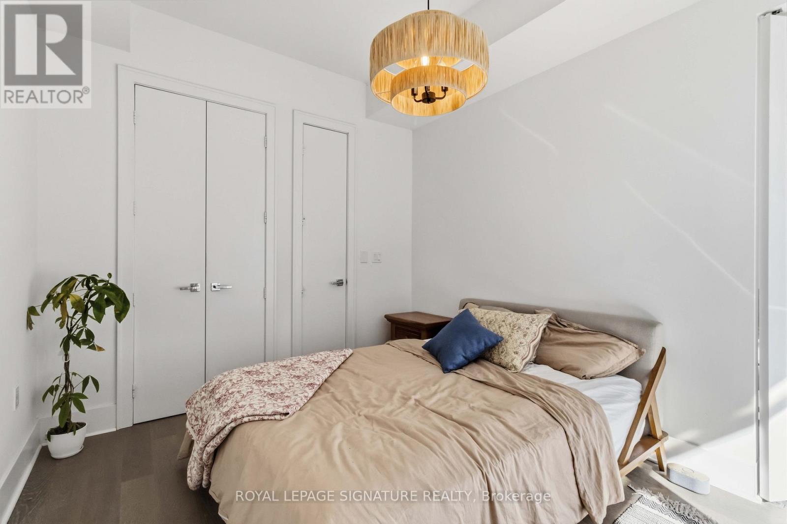 518 - 29 Queens Quay E, Toronto, Ontario  M5E 0A4 - Photo 9 - C13536606