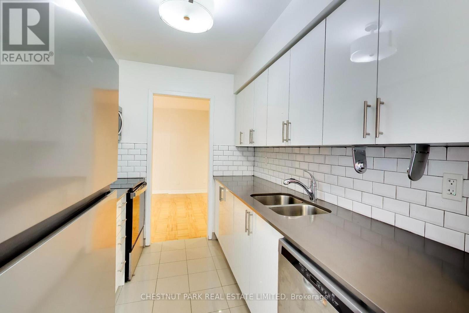 57 - 396 Woodsworth Road, Toronto, Ontario  M2L 2T9 - Photo 7 - C13536650