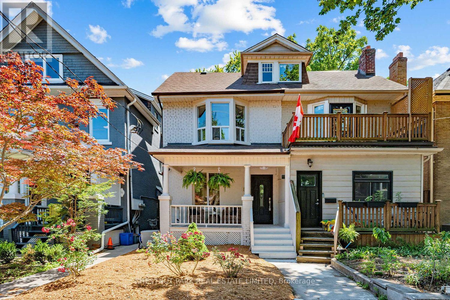 <div class="slider-price">$1,049,900</div><p>89 Dearbourne Avenue, Toronto, Ontario</p>