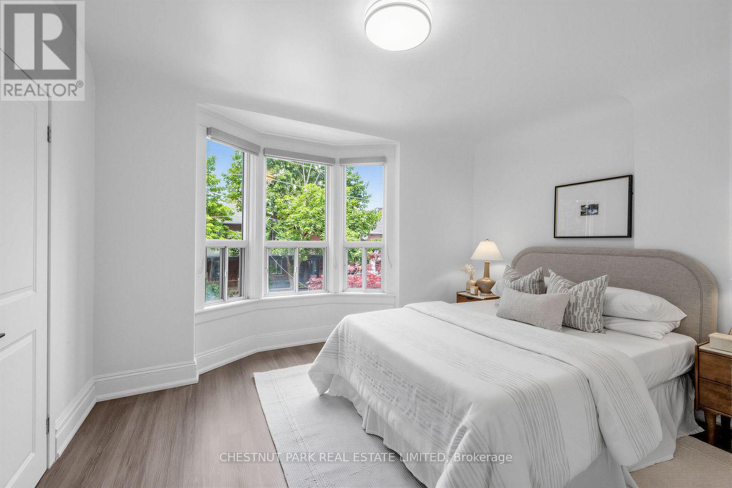 89 Dearbourne Avenue, Toronto, Ontario M4K 1M6 - Photo 19 - E13536636