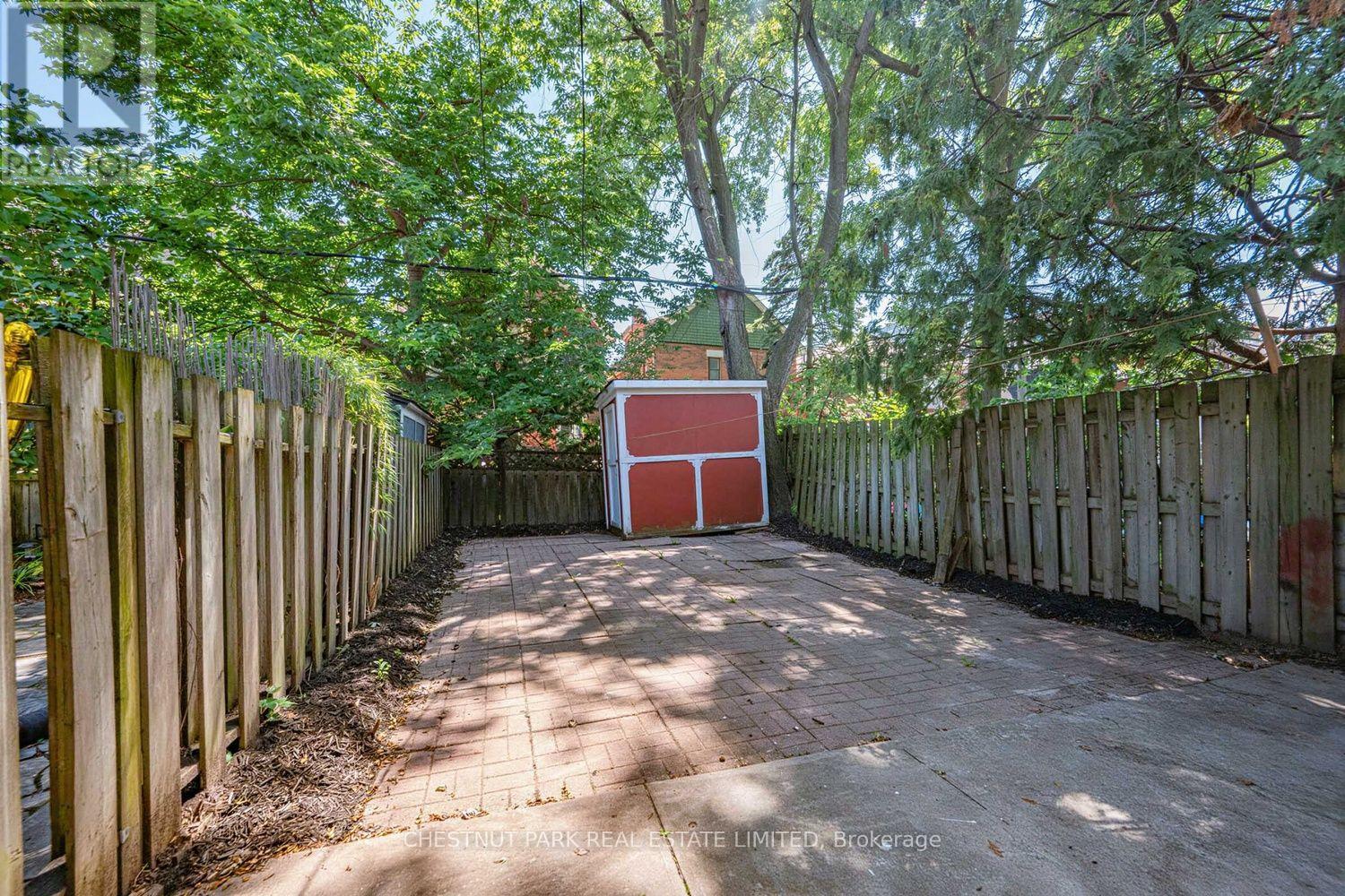 89 Dearbourne Avenue, Toronto, Ontario M4K 1M6 - Photo 31 - E13536636