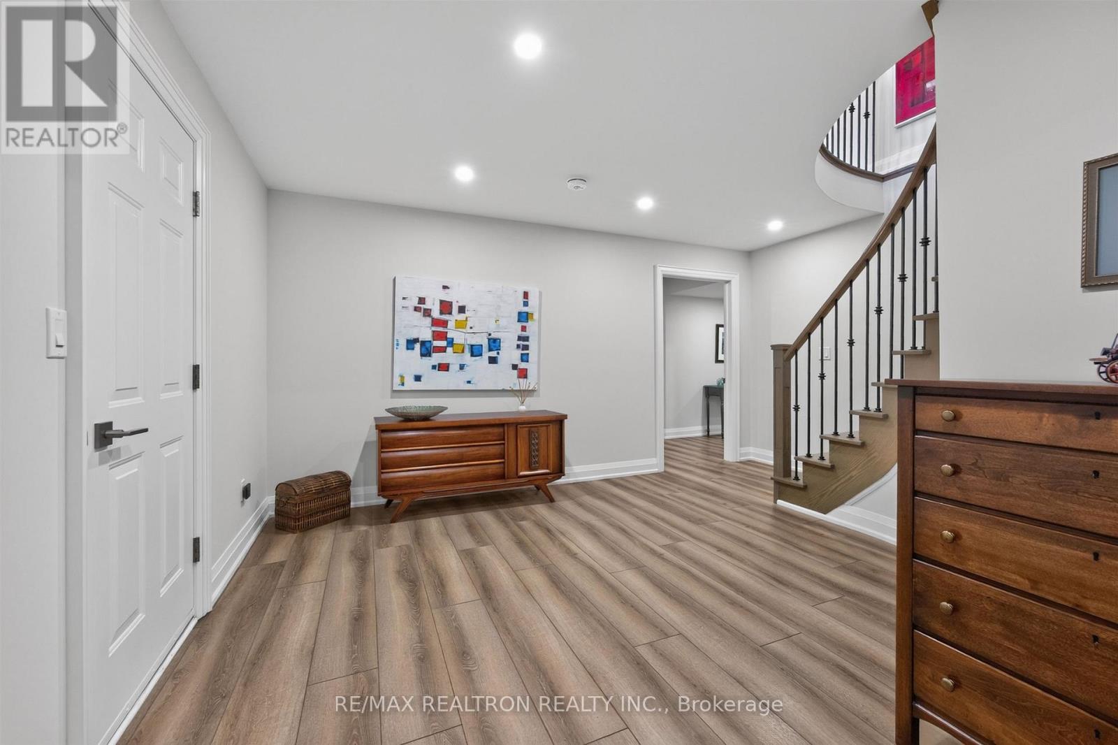 7 Maplehyrn Avenue, East Gwillimbury, Ontario  L0G 1V0 - Photo 35 - N13536704