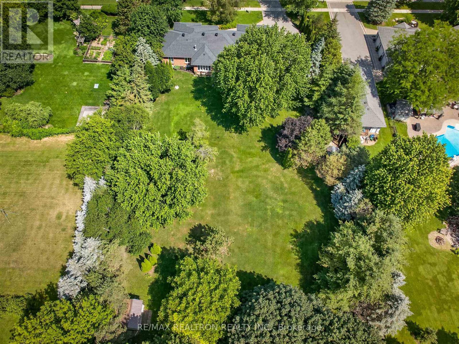 7 Maplehyrn Avenue, East Gwillimbury, Ontario  L0G 1V0 - Photo 47 - N13536704