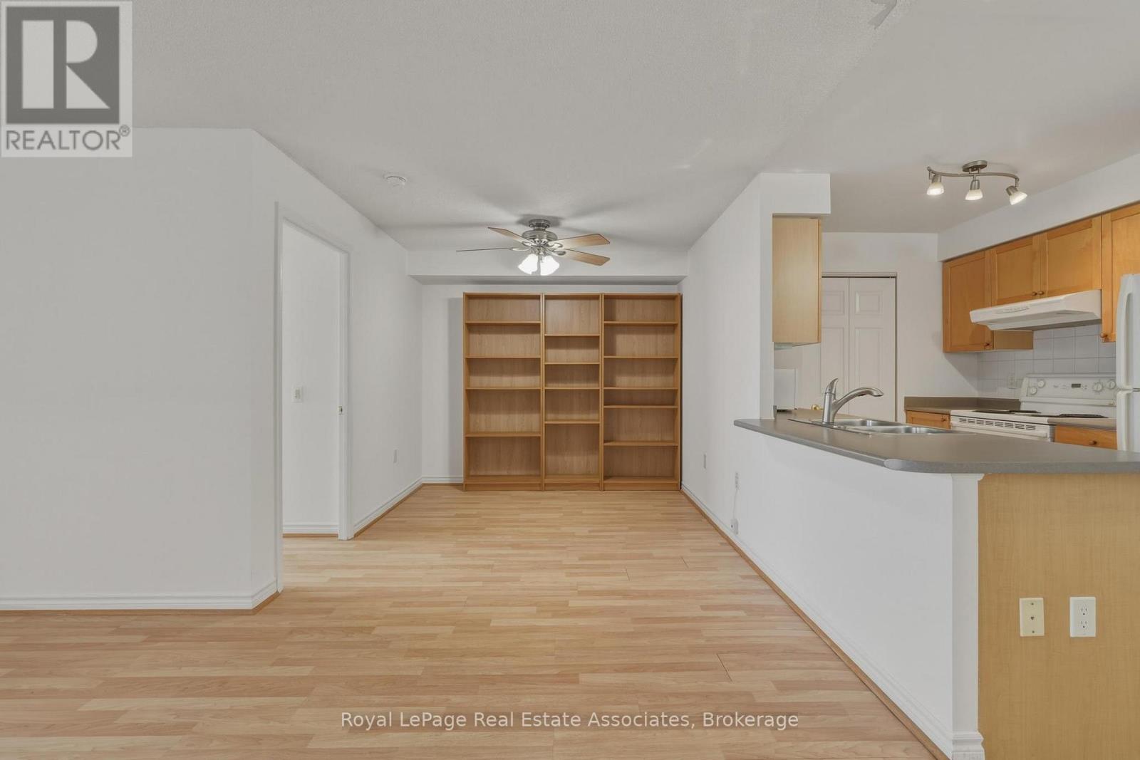 1202 - 55 Strathaven Drive, Mississauga, Ontario  L5R 4G9 - Photo 13 - W13534928
