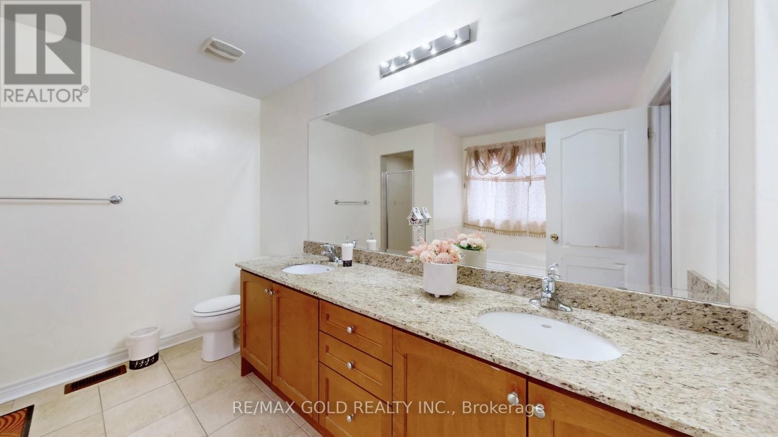18 Kawana Road, Brampton, Ontario  L6Y 0W2 - Photo 29 - W13536572