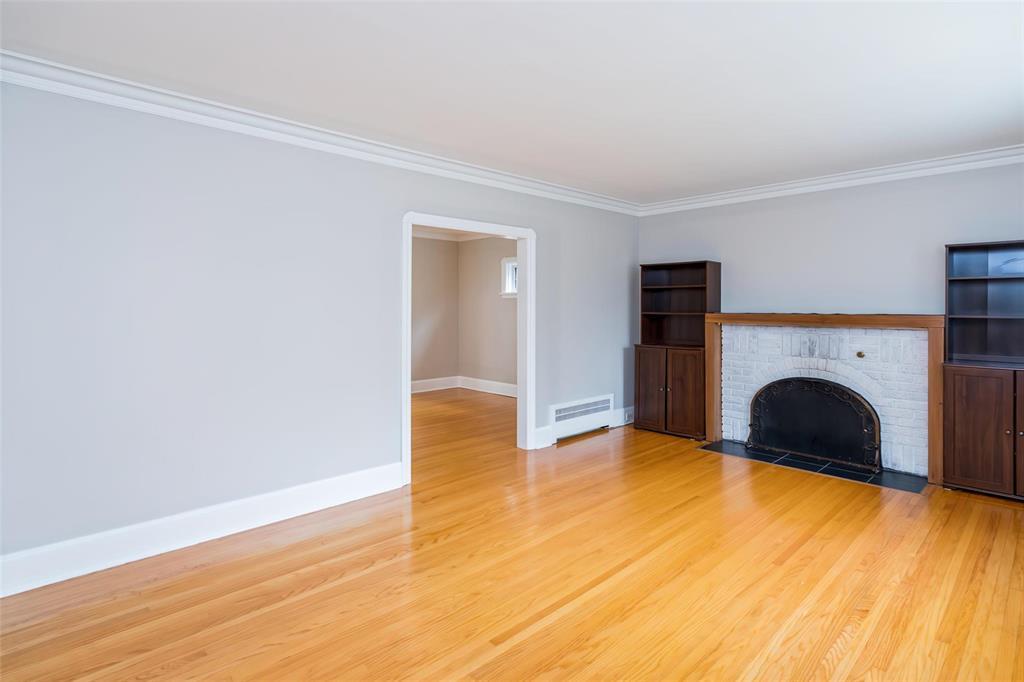 658 Riverwood Avenue, Winnipeg, Manitoba  R3T 1K4 - Photo 1 - 202615989