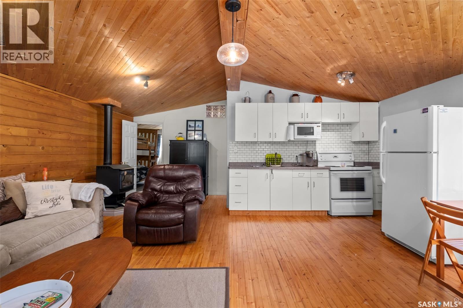 207 Jacobson Drive, Christopher Lake, Saskatchewan  S0J 0N0 - Photo 4 - SK041890