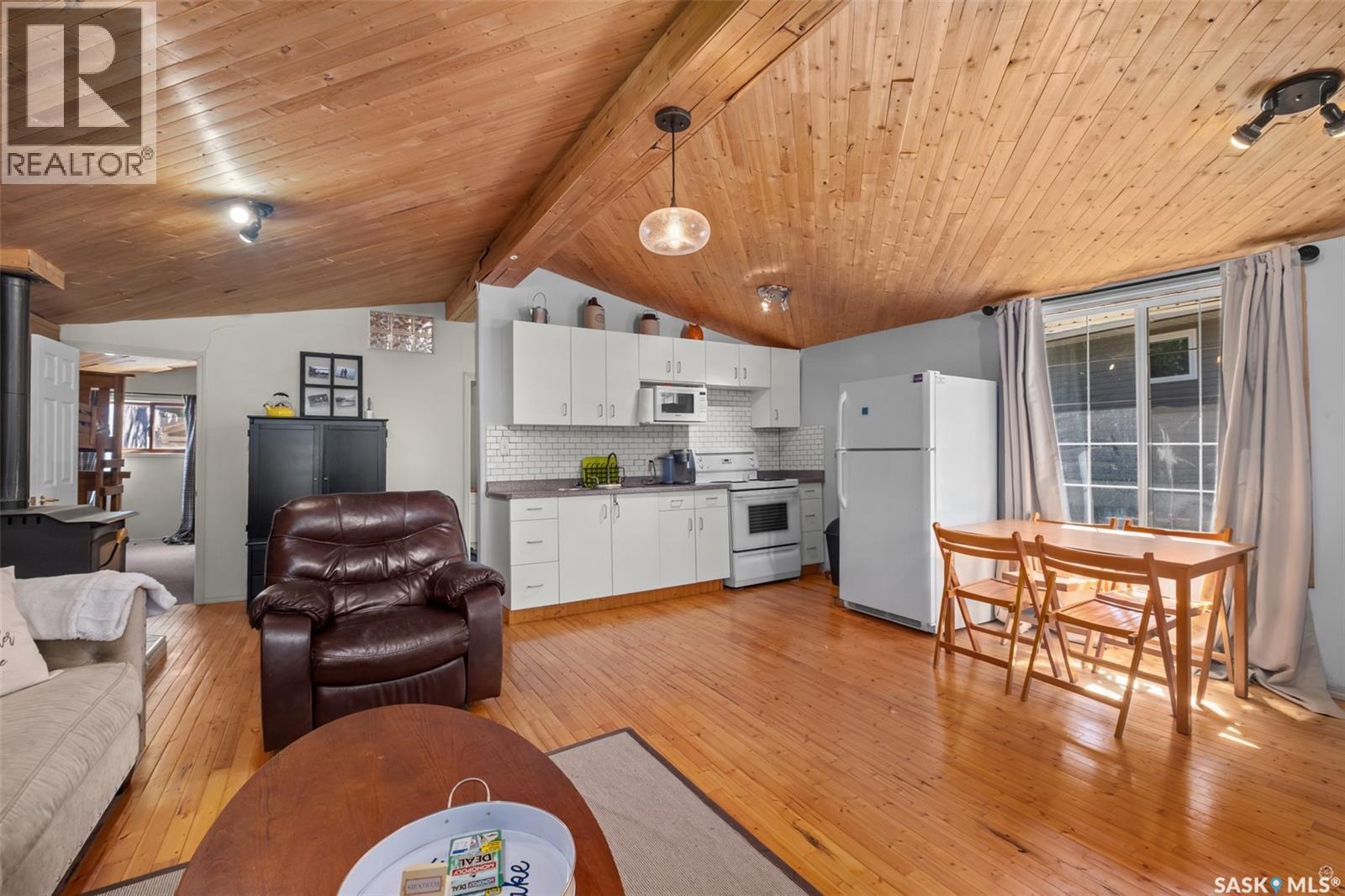 207 Jacobson Drive, Christopher Lake, Saskatchewan  S0J 0N0 - Photo 5 - SK041890