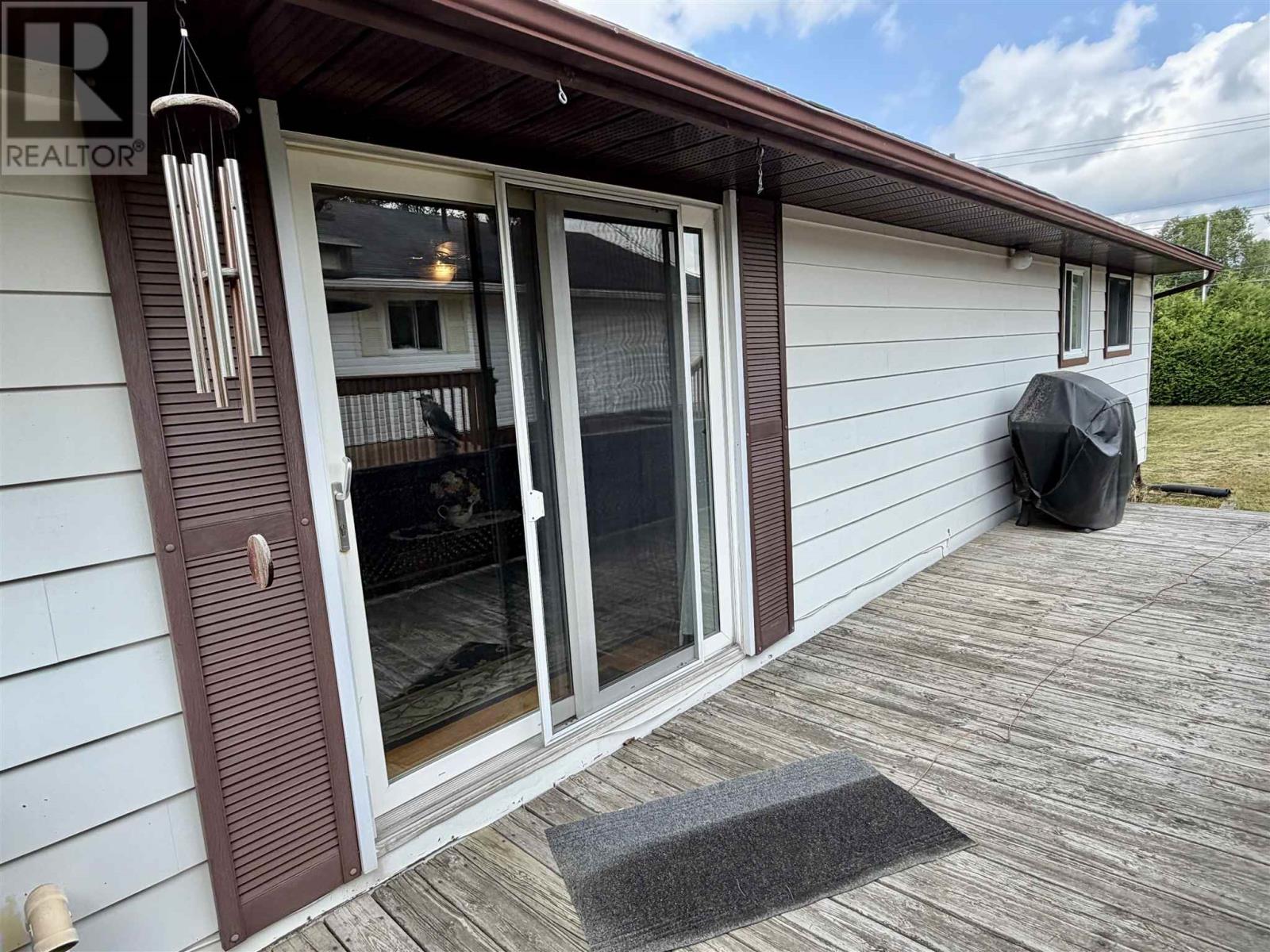 240 Mississauga Ave, Elliot Lake, Ontario  P5A 1E7 - Photo 33 - SM261736