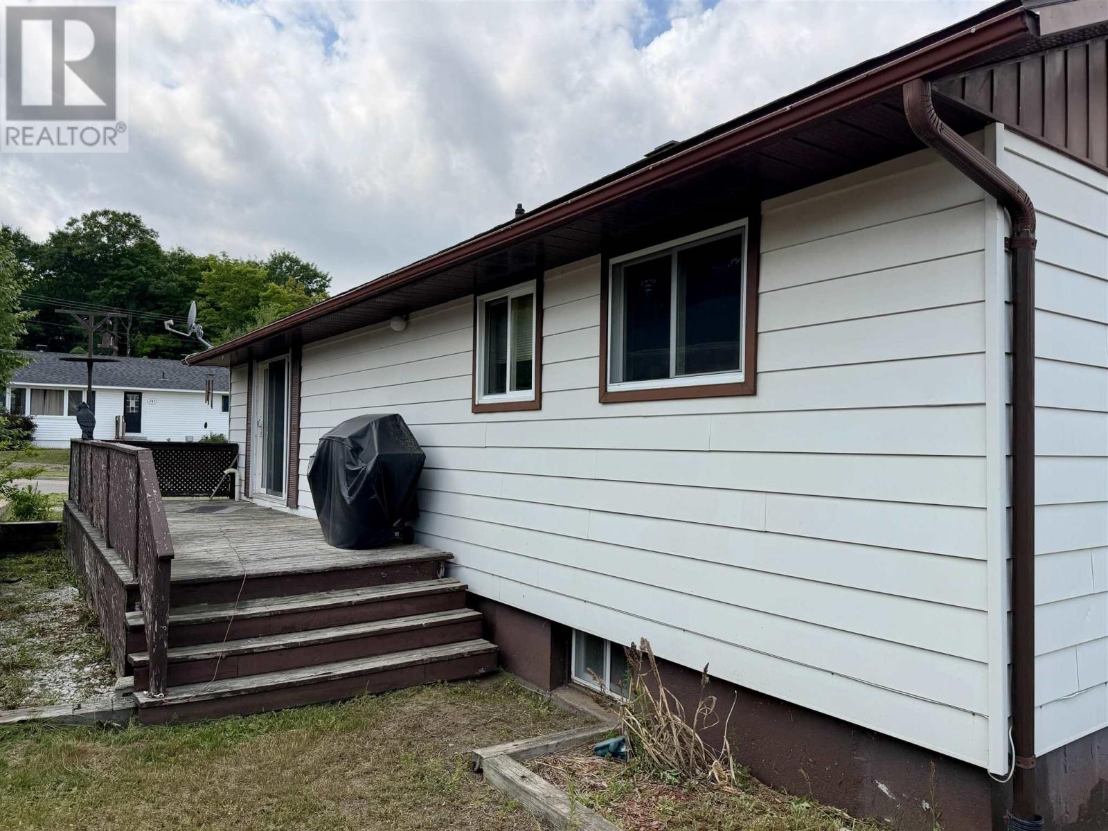 240 Mississauga Ave, Elliot Lake, Ontario  P5A 1E7 - Photo 32 - SM261736