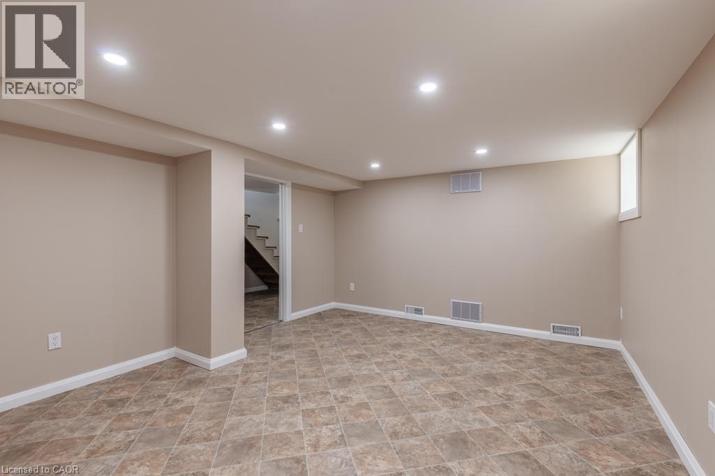5701 Dorchester Road, Niagara Falls, Ontario  L2G 5S5 - Photo 33 - 40846281
