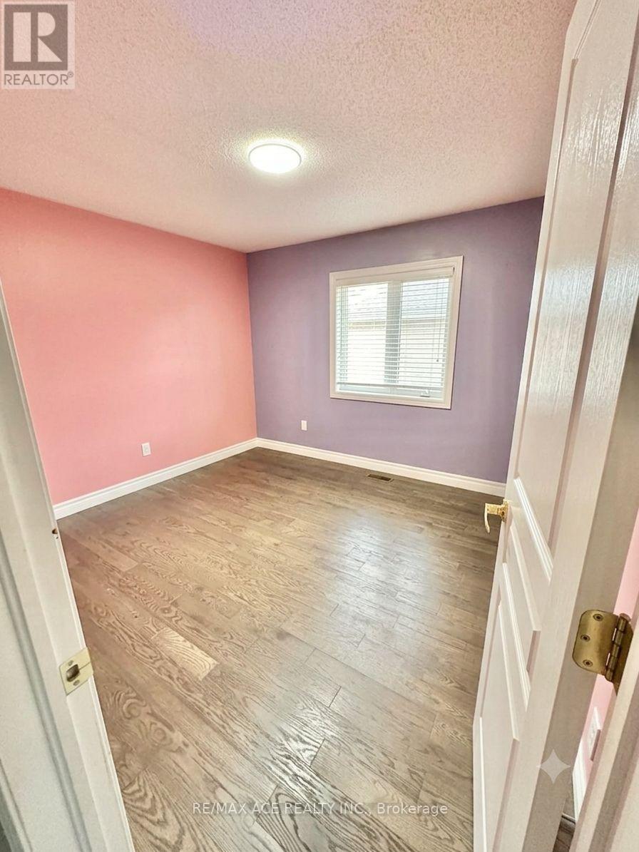 7 Meltwater Crescent, Brampton, Ontario  L6P 3W1 - Photo 12 - W13535172