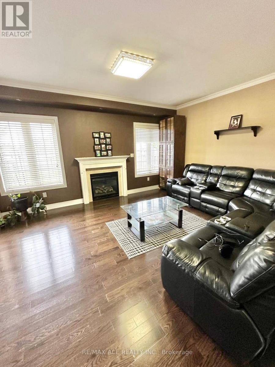 7 Meltwater Crescent, Brampton, Ontario  L6P 3W1 - Photo 22 - W13535172