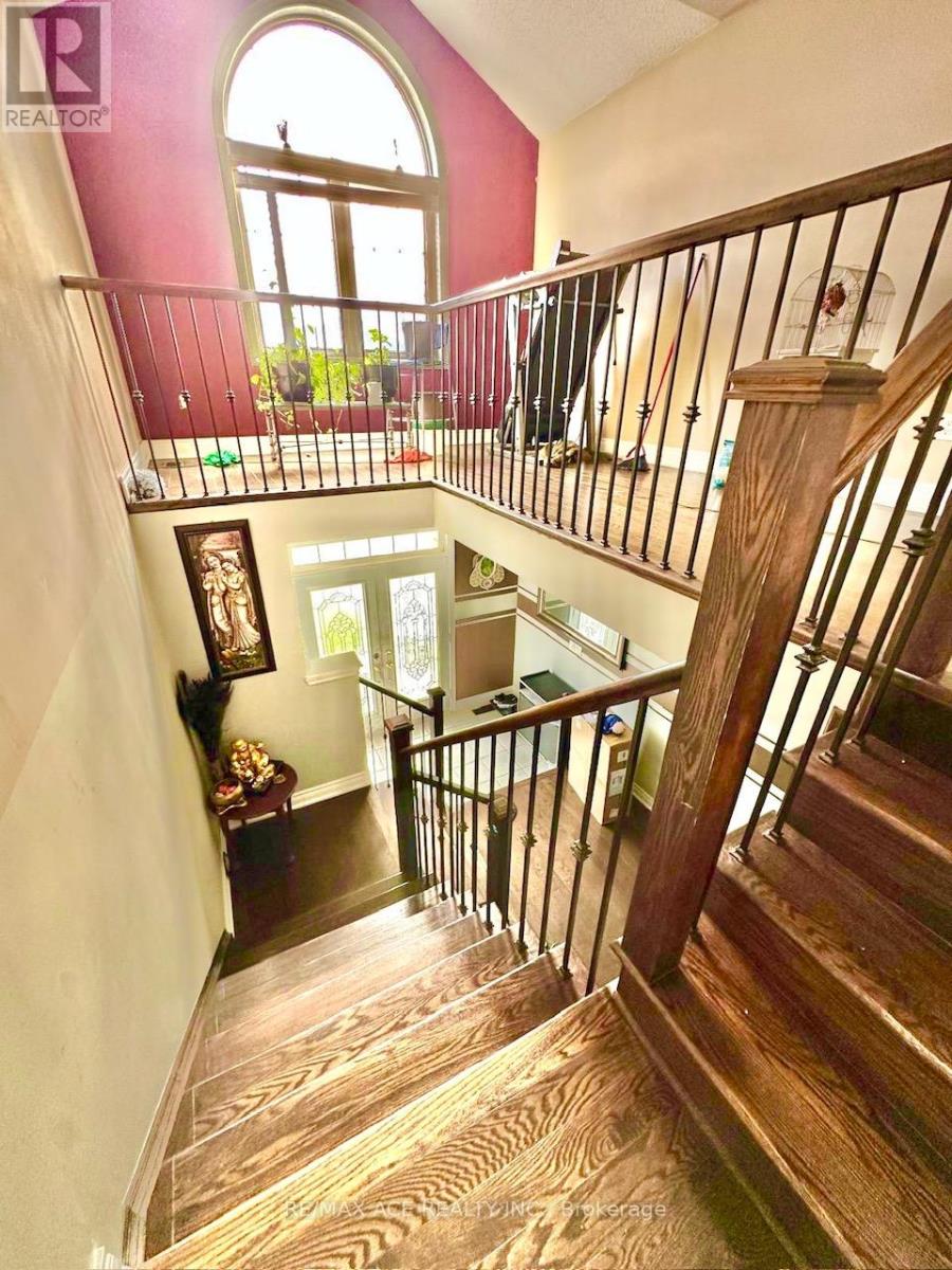 7 Meltwater Crescent, Brampton, Ontario  L6P 3W1 - Photo 30 - W13535172