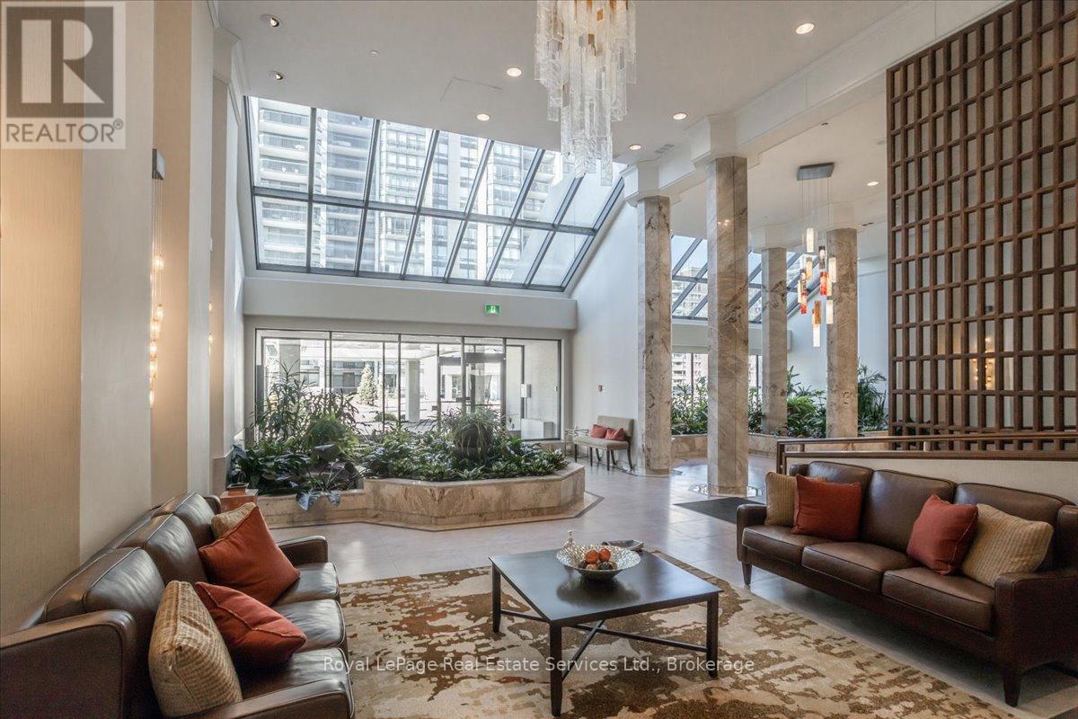 506 - 2170 Marine Drive, Oakville, Ontario  L6L 5V1 - Photo 4 - W13536758
