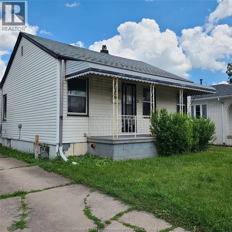 1674 Parent AVENUE, Windsor