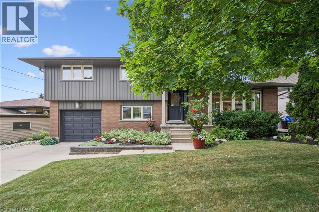 85 Tanglewood Avenue, Kitchener, Ontario  N2B 1S5 - Photo 2 - 40845230