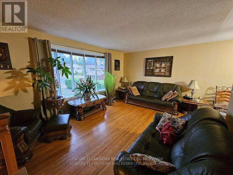 197 King Street, Greater Napanee, Ontario  K7R 1B8 - Photo 2 - X13537024