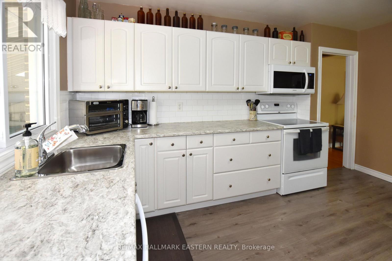 1197 Trentway Vista, Peterborough, Ontario  K9H 6N7 - Photo 7 - X13536714