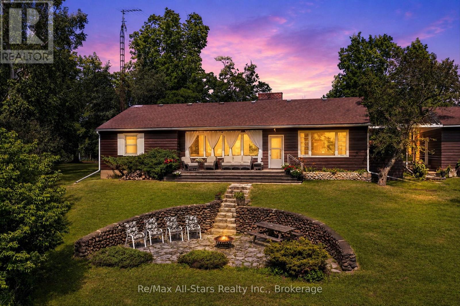 85 GRANDY ROAD, Kawartha Lakes, Ontario