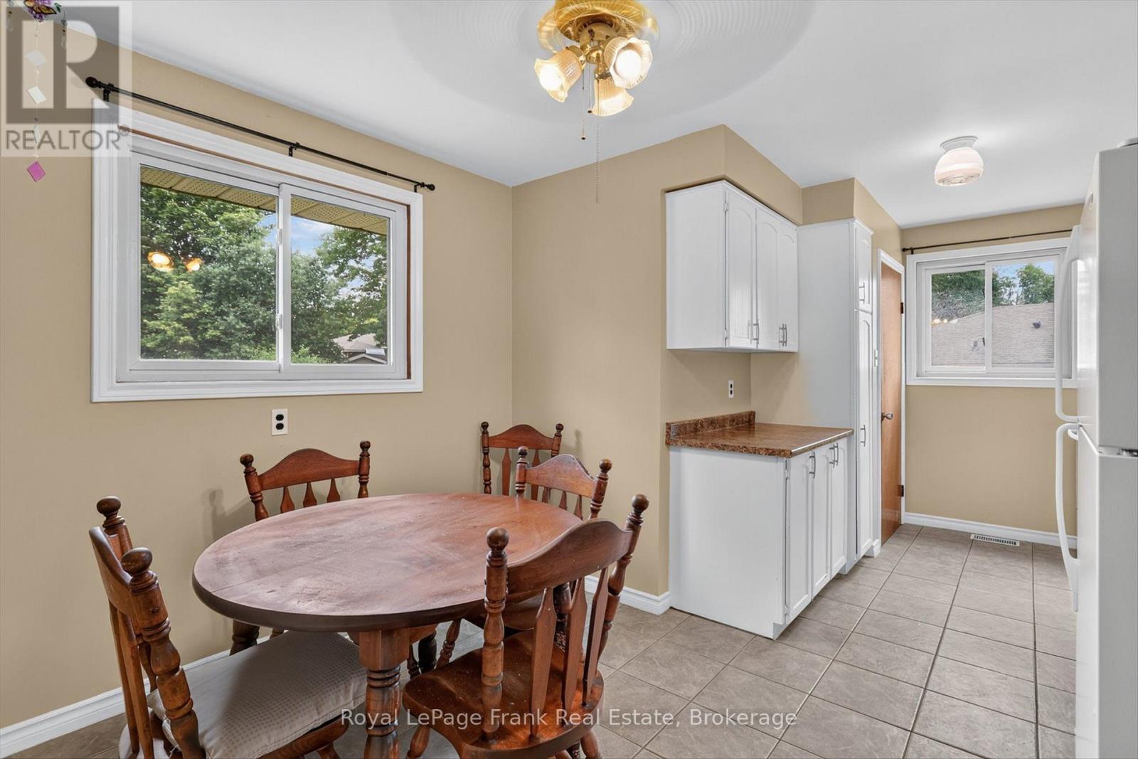 958 St Pauls Street, Peterborough, Ontario  K9H 6J6 - Photo 9 - X13536878