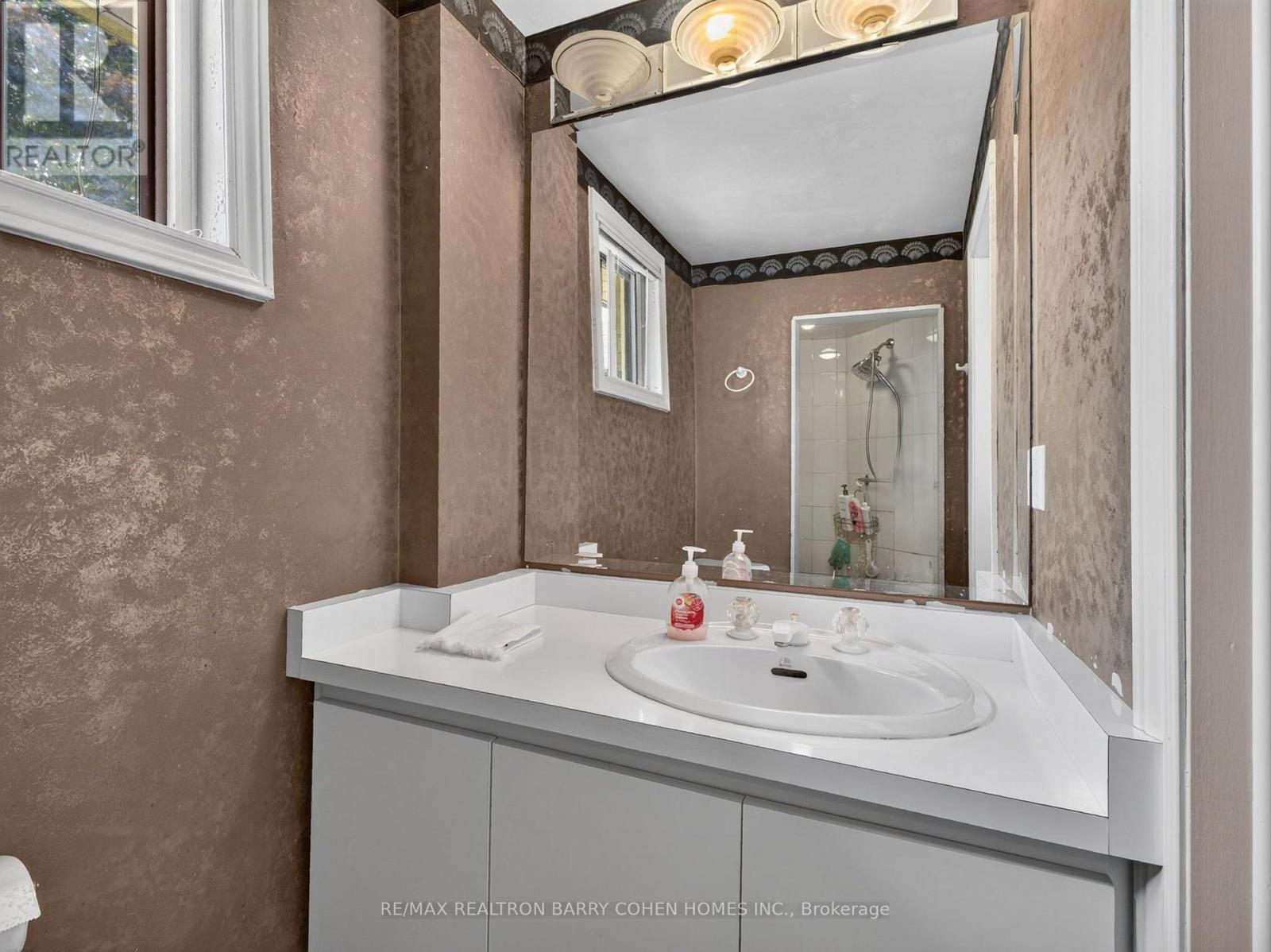 105 Palm Drive, Toronto, Ontario  M3H 2C2 - Photo 15 - C13536774
