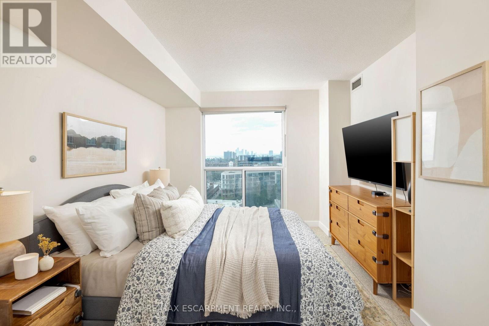 1605 - 100 Western Battery Road, Toronto, Ontario  M6K 3S2 - Photo 18 - C13536994