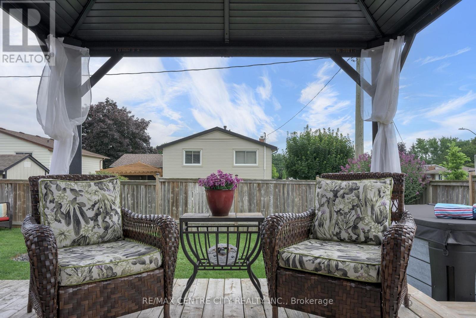 1 Idsardi Avenue, St. Thomas, Ontario  N5R 5P5 - Photo 12 - X13536812